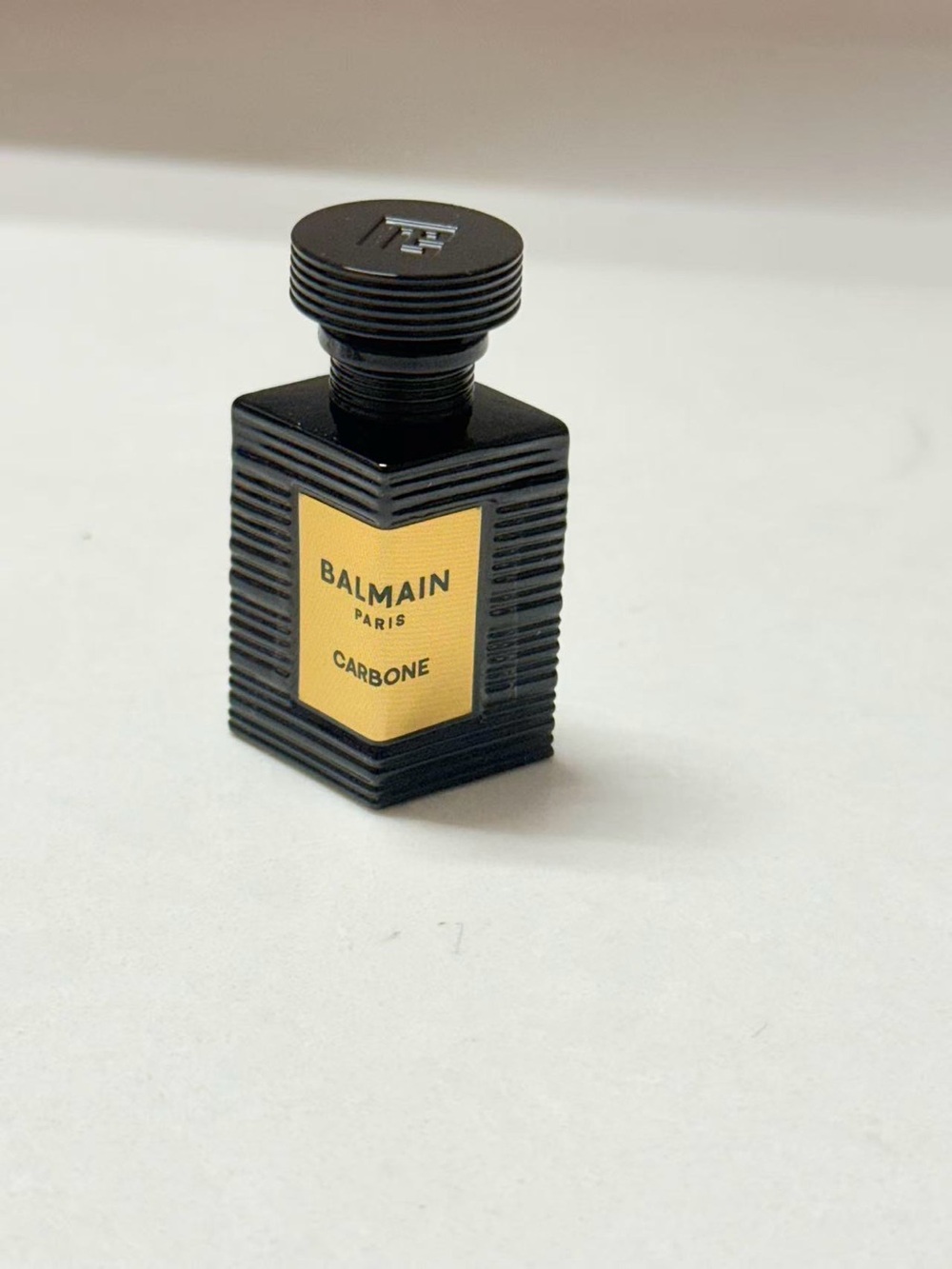 ✨ Balmain Paris Carbone – 4ml Official Mini Dabber ✨